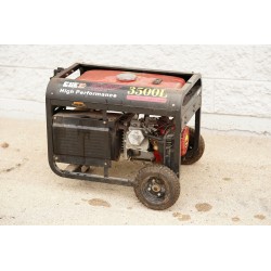 3,500-watt Generator